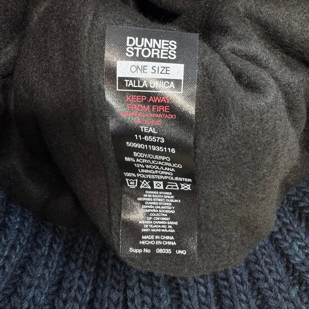 Dunnes Stores Teal Blue Cable Knit Pom Beanie Fleece Lined Mountain Patch OS